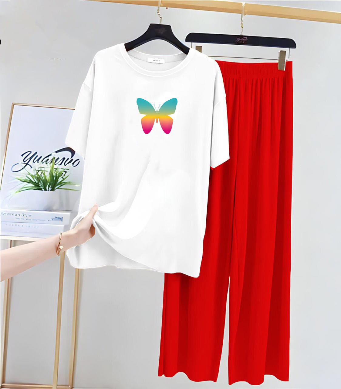 Cute White Winni The Pooh Printed Night Suit