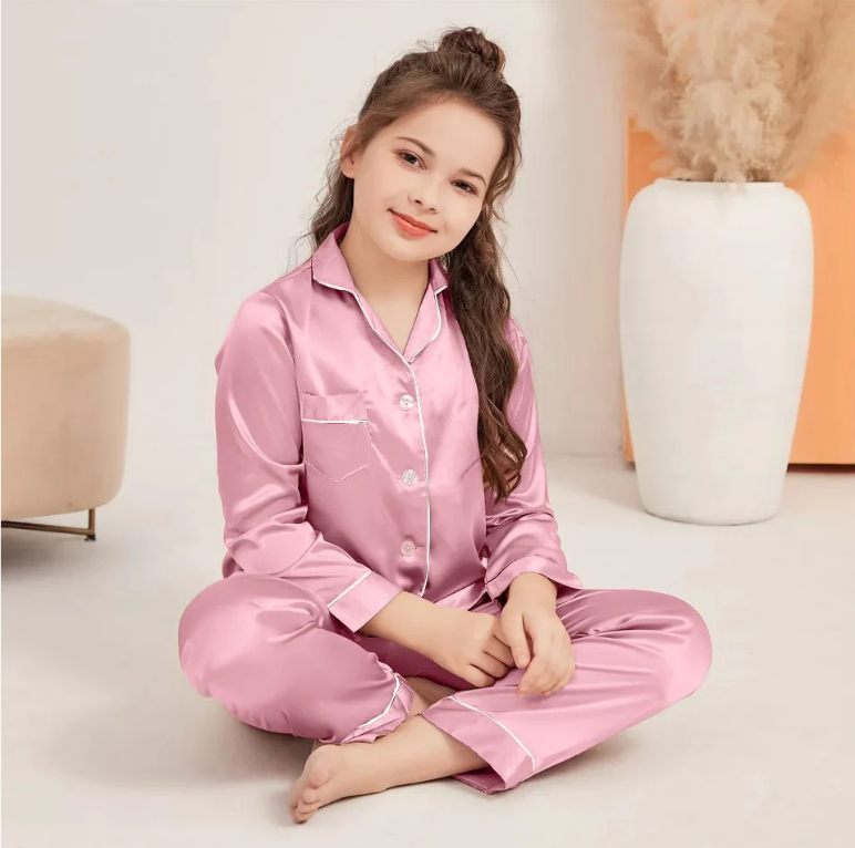Girls’ Satin Pajama Set – Soft Pink, Long-Sleeve Nightwear